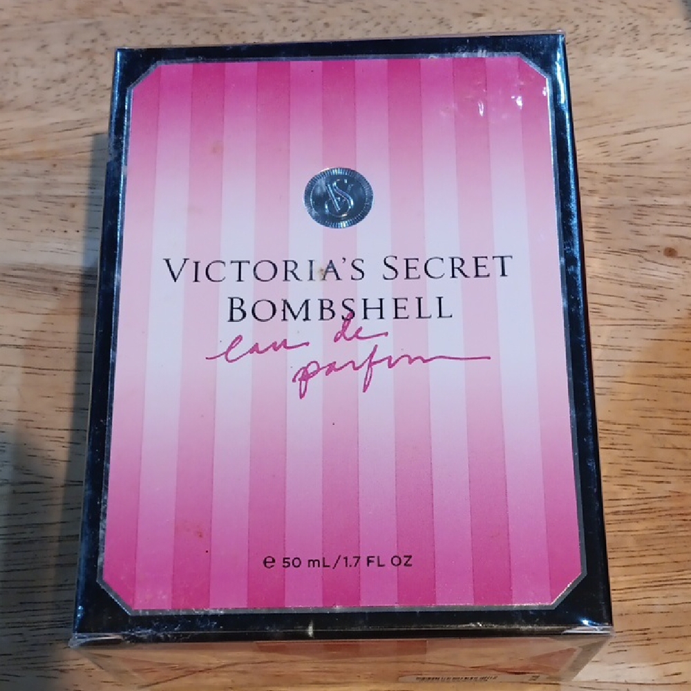 Victoria's Secret Bombshell Eau de Parfum - Pink